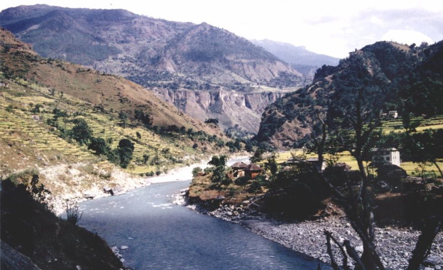 Kali Gandaki on approach to Beni