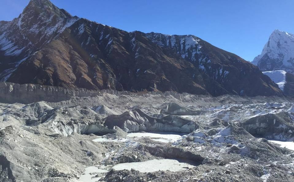 Peaks above Ngozumpa Glacier