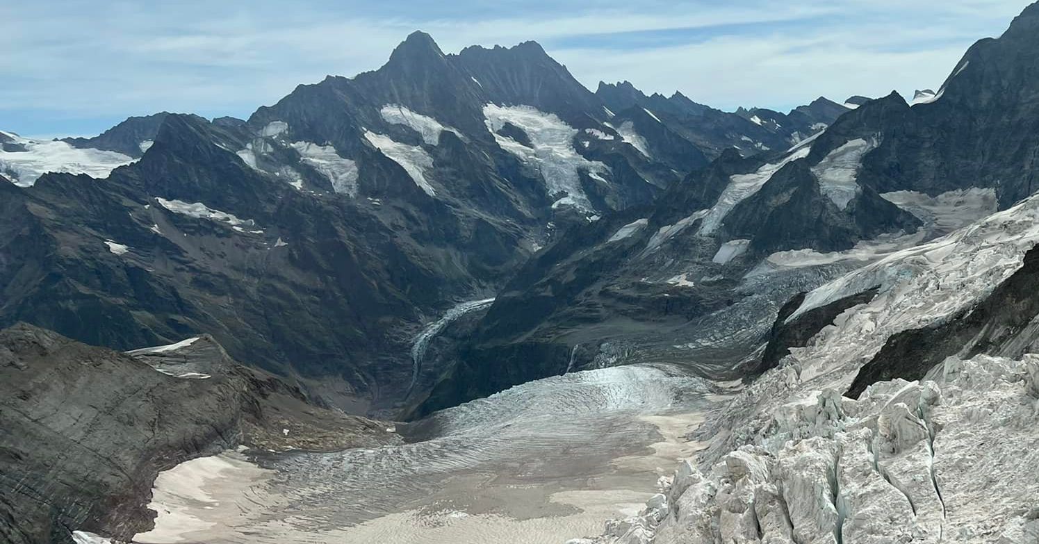 Schreckhorn and Lauteraarhorn from Jungfraujoch