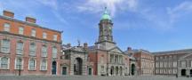 Dublin_castle_w.JPG