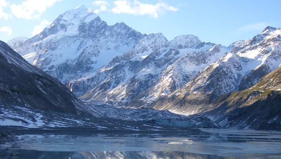 Mount Cook and Hooker Lake