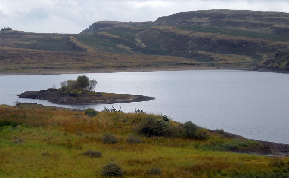 The Whangie and Auchineden Hill from Burncrooks Reservoir