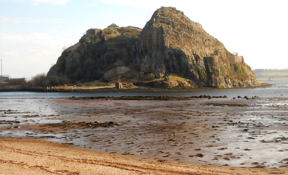 Dumbarton Castle Rock from Levengrove Park