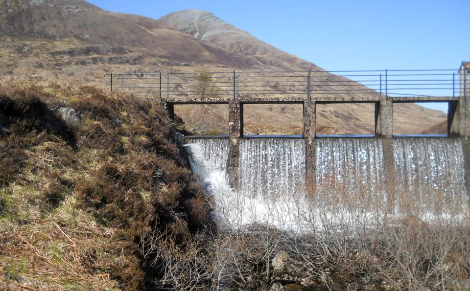 Outflow from Loch Eilde