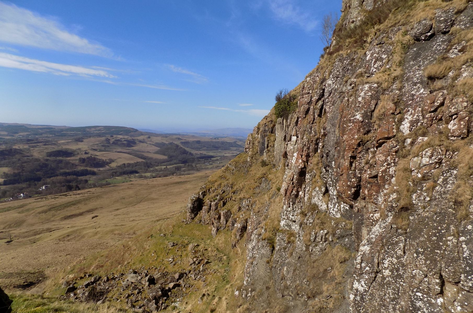 Bannan Crags in the escarpment of the Campsie Fells