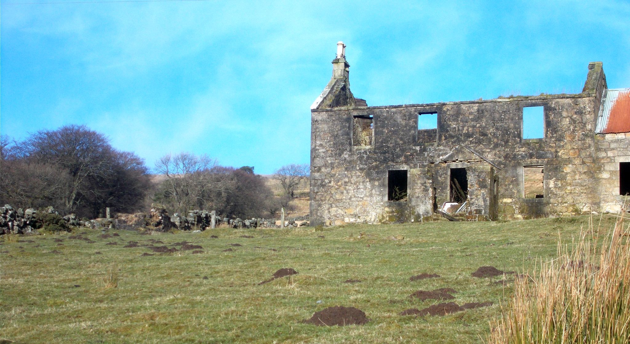 Farmhouse at Corrie on Johnnie's Dam Path