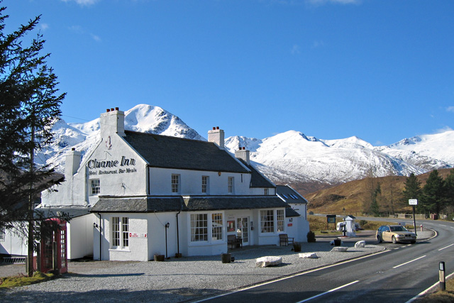 Cluanie Inn