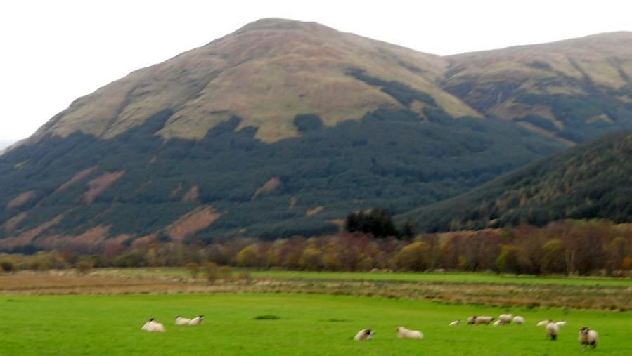 Stob a'Choin from River Larig